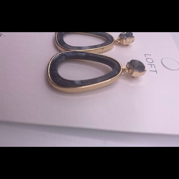 Ann Taylor Loft Gray Drop Earrings - Picture 5 of 7
